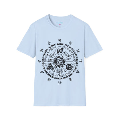 Link charm Unisex Softstyle T-Shirt